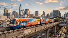 BTS_Skytrain_with_advertisement_202607182312